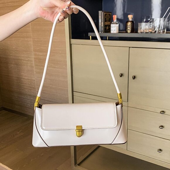 Vintage Small White Shoulder Bag for Women Zipper Closure and Classic Design - Picture 5 of 7